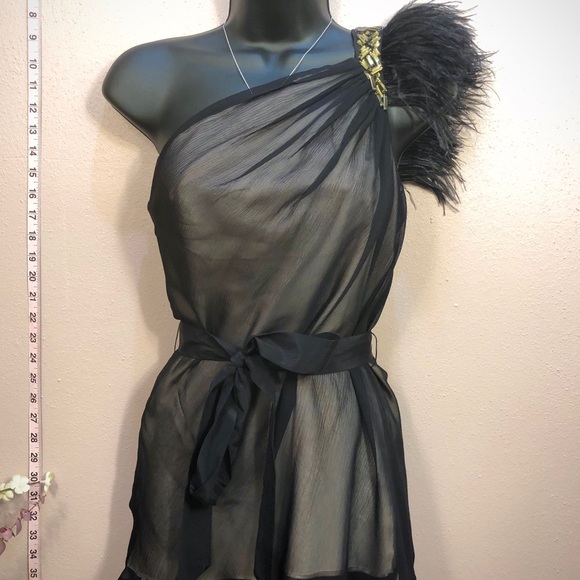 Tops - Feather one shoulder Top*Final Price Cut ✂️